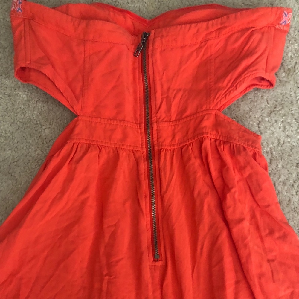 Large Roxy Dress - Picture 3 of 5